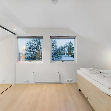 Fjellheisen L Amazing Sea & Mountain View Apartmán