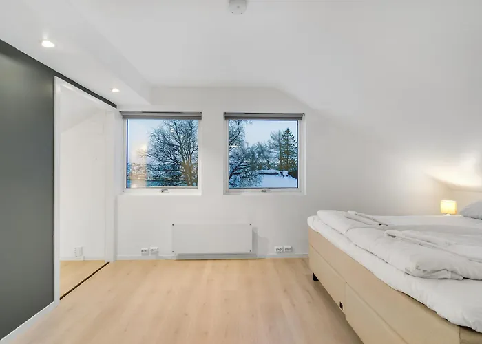 Fjellheisen L Amazing Sea & Mountain View Lägenhet